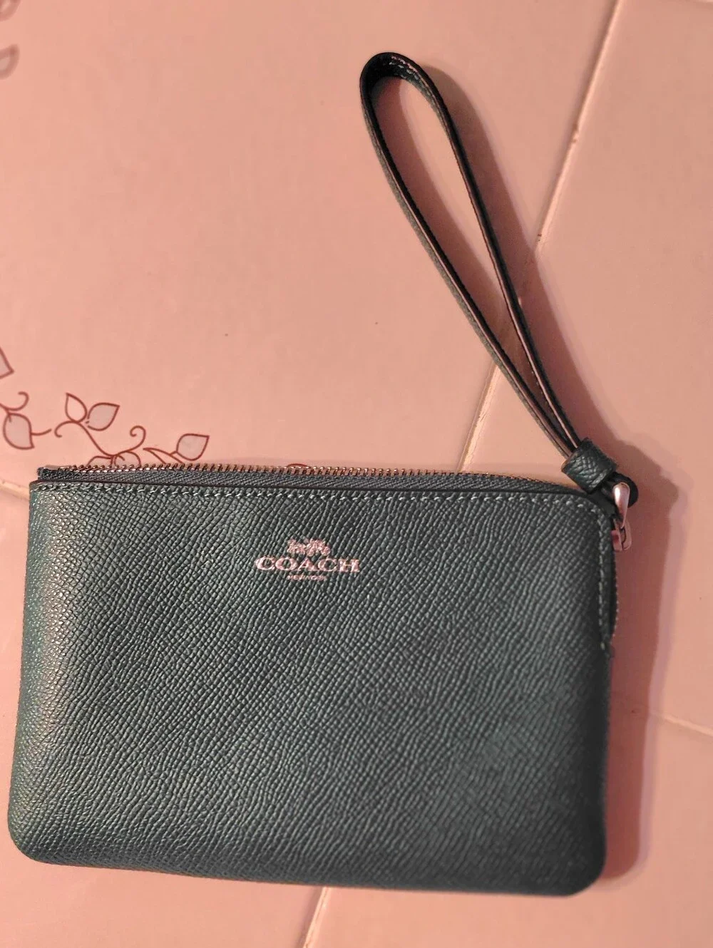 Coach Wristlet Emerald Green Leather with Logo Corner Zip MSRP $118